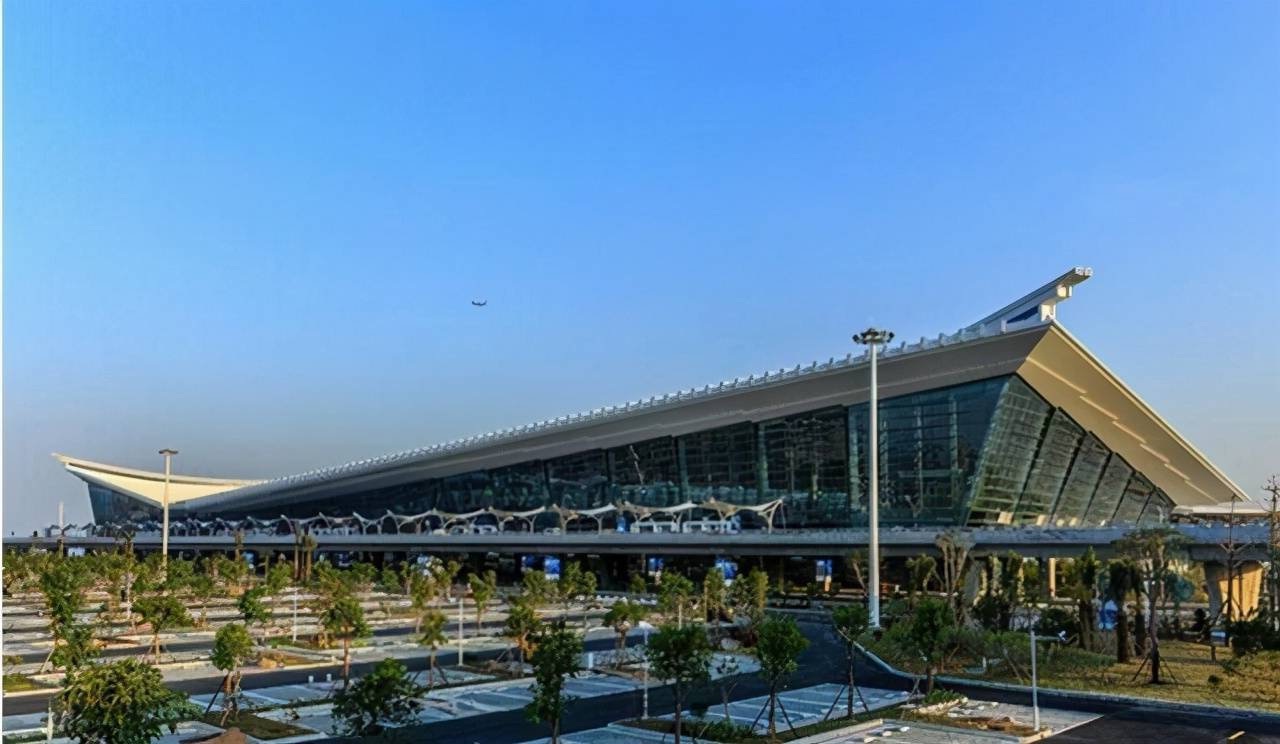 厦门高崎国际机场.png
