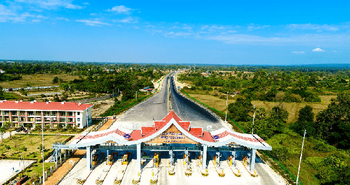 老挝万象高速公路1-min.png